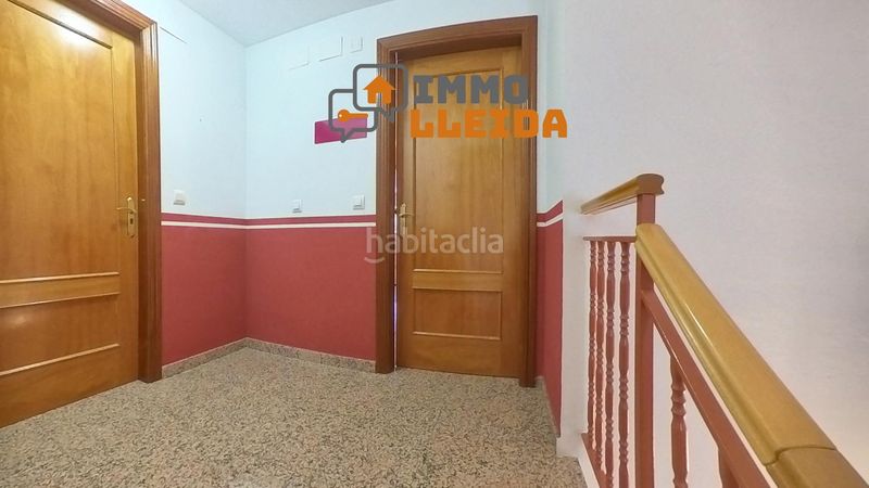 Foto c94aa514-1a0b-4d3d-b8fe-7eff3f2af19d. Local comercial a calle del barranc 5 a Alfarràs