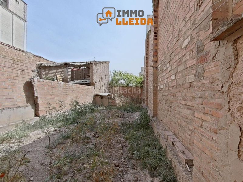 Foto 73ee1ede-7106-4da4-bd79-697fa3c2340c. Casa adossada a avenida preixana a Bellpuig