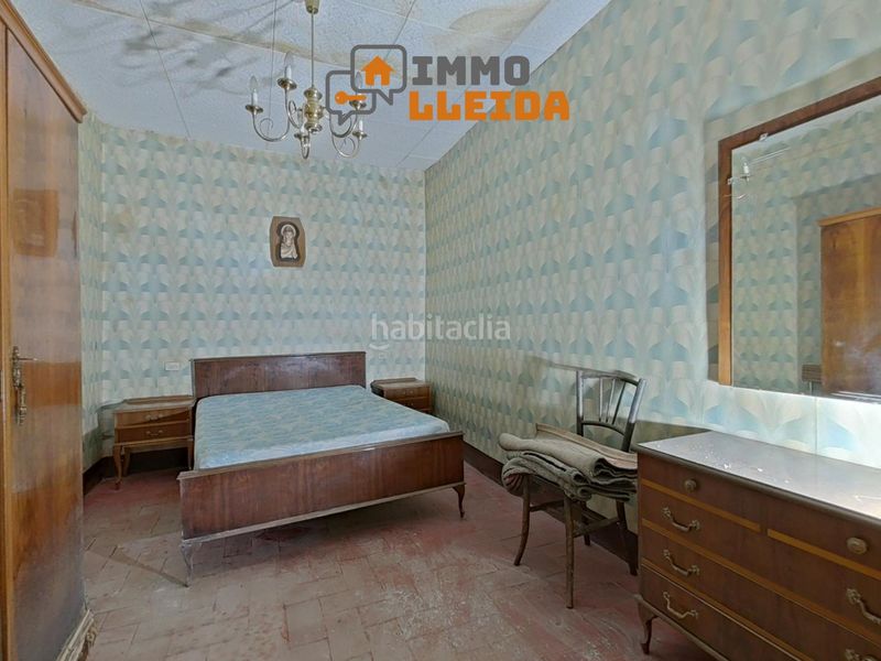 Foto 20a5aa52-6650-413c-bfe9-a08711d1925b. Casa adossada amb aparcament a Cervera