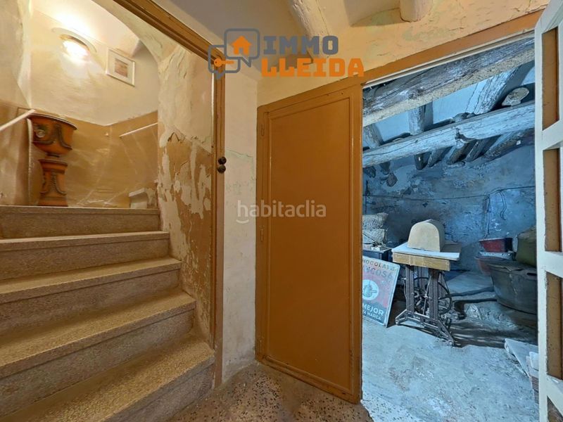 Foto da8d54af-6aa8-4781-8280-5bd925fba1fd. Casa adossada amb aparcament a Cervera