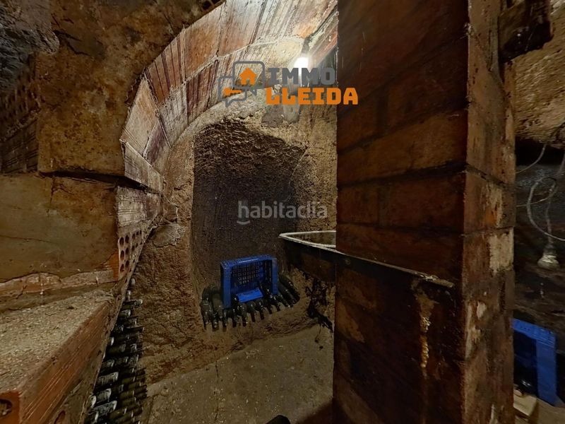 Foto 15c94bc7-350a-4547-b57f-4e7cdb0c5041. Casa adossada a del raval 2 a Algerri
