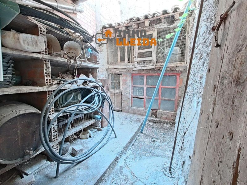 Foto 4cdbe45e-8708-464b-a5e7-2009fb454b8e. Casa adossada a del raval 2 a Algerri