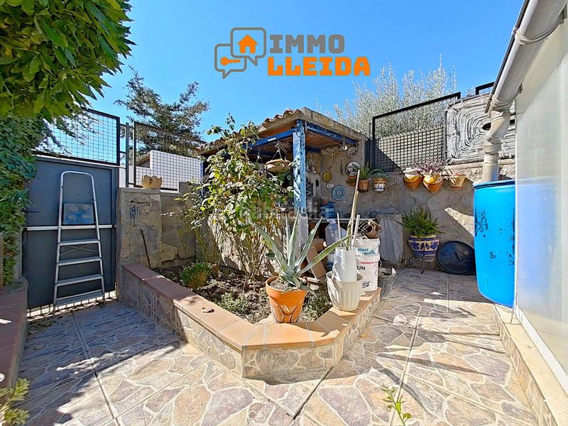 Foto 6a8c2d8d-9144-4936-96b7-37aadeb5c8a5. Casa adossada a calle agramunt 23 a Tàrrega