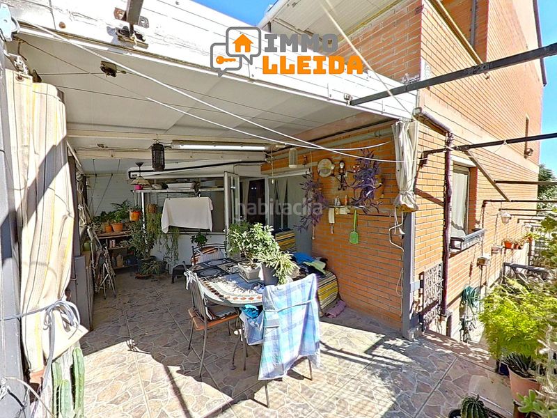 Foto 9f2330b6-d57e-4d12-8c8a-f571bff6aa43. Casa adossada a calle agramunt 23 a Tàrrega