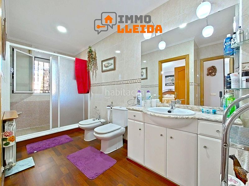 Foto c45d7a31-380b-47b5-b35f-4c5c279b8562. Casa adossada a calle agramunt 23 a Tàrrega