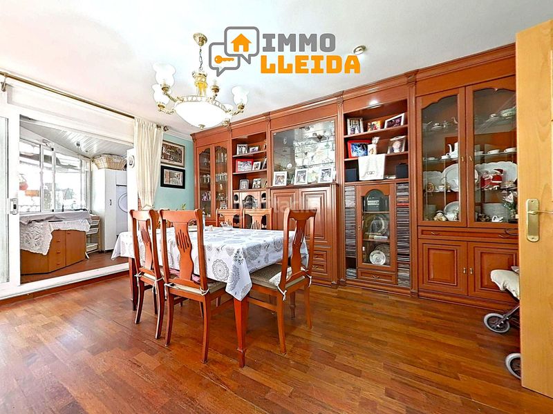 Foto f7d39116-1b96-4088-b672-fb6d1ac748af. Casa adossada a calle agramunt 23 a Tàrrega