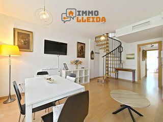 Duplex  Calle josep benet 1. Oferta flash dúplex en castellserà