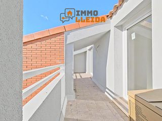 Duplex  Carrer carrer folch i torres 12. Obra nueva mollerussa dúplex con parking y terraza