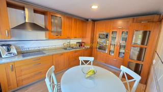 Casa aparellada a Carbajosa de la Sagrada. Chalet en venta  albahonda carbajosa de la sagrada