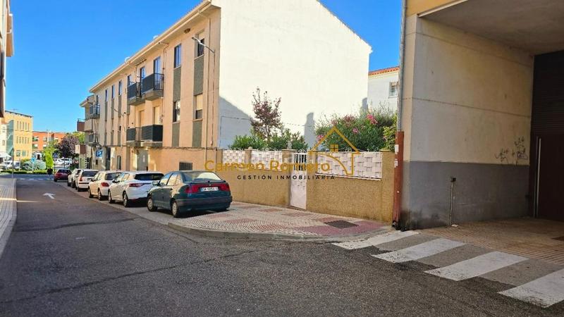 Foto 534ee015-68a7-4489-b199-eeb801d195a2. Appartement avec chauffage parking dans Carbajosa de la Sagrada