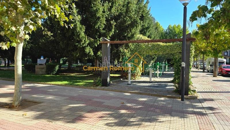 Foto f16ee025-e1fe-4a1b-9275-31dc0845c6d2. Appartement avec chauffage parking dans Carbajosa de la Sagrada