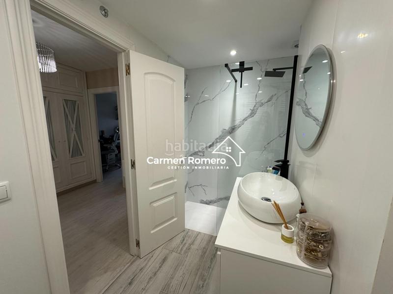 Foto f00d43c8-88f5-4d58-8343-ba50990a35a1. Duplex with heating pool in Villamayor