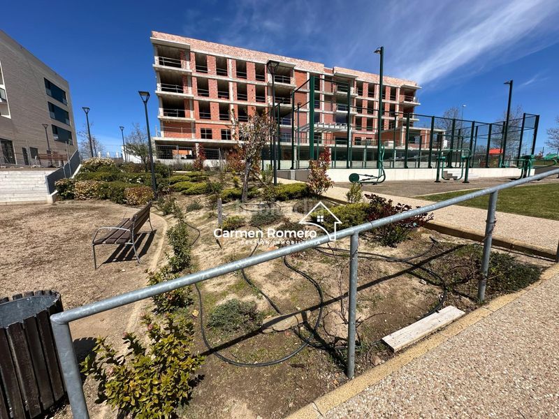 Foto 8339d259-f5fc-46fa-b6d5-0e9fe097d3aa. Apartament amb calefacció aparcament piscina a La Plantía - Hospital - Campus Salamanca