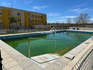 Appartamento in La Plantía - Hospital - Campus. Piso de 2 dormitorios con garaje y trastero en huerta otea   res