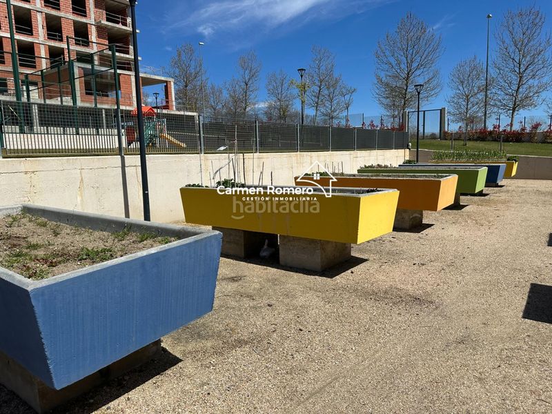 Foto f8d795e0-5ee8-4f8b-913f-25a88523e10b. Pis amb calefacció aparcament piscina a La Plantía - Hospital - Campus Salamanca