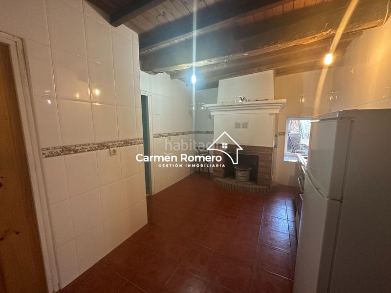 Foto e12ee0d8-4400-4dea-bd20-7a09a4018005. Masia amb aparcament a Torresmenudas