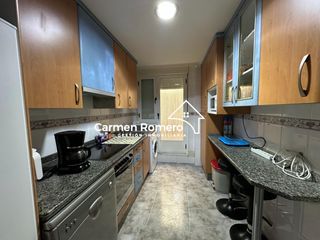 Rent Flat in Villamayor. Piso en alquiler  3 dormitorios  y plaza de garaje en villamayor