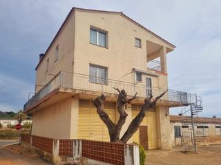 Masia a Collades, pol.15-parc.7. Finca rustica en venta