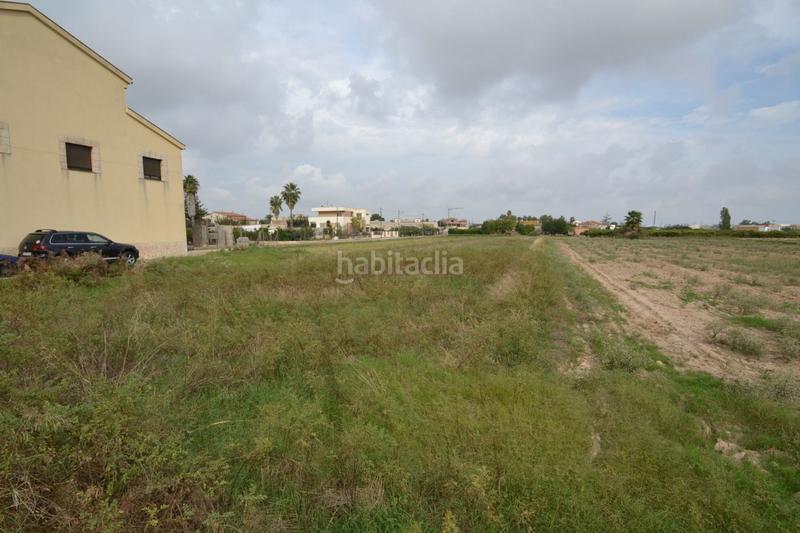Foto f52032ea-eee9-428d-82d1-bf10cf696e08. Residential plot in avenida robert graupera 208 in Deltebre