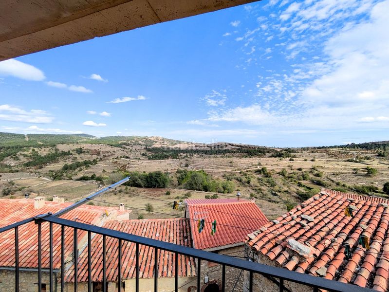 Foto 0c34bf79-6058-4a5d-bd03-ebd5c33b7fb3. Casa a calle major-el boixar a Pobla de Benifassà (la)