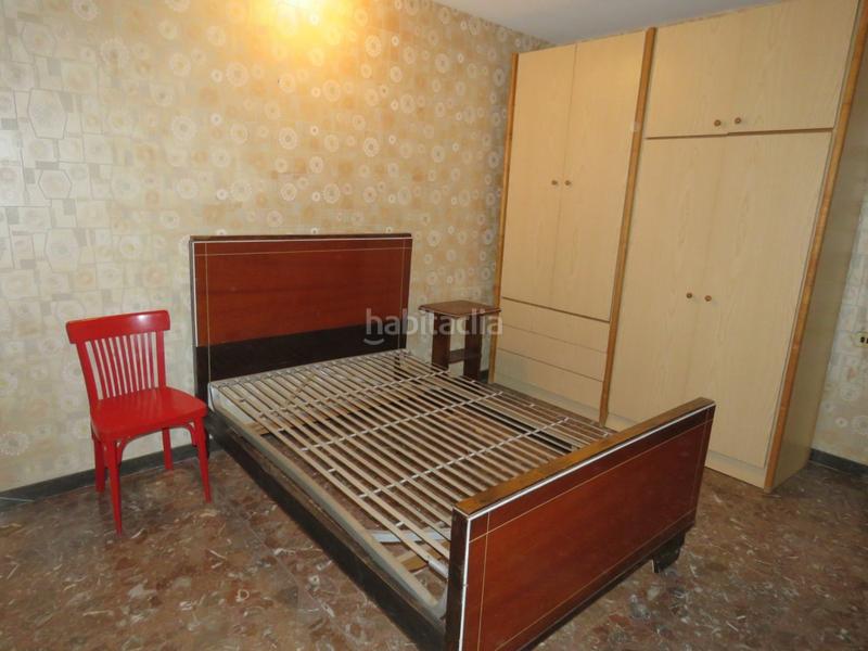 Foto adc40d9b-aca6-41de-a414-42fcbfd90f81. Casa in calle larache in Casc Antic Amposta