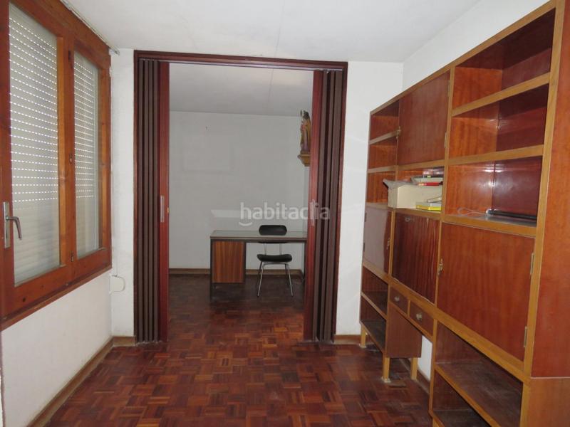 Foto c48779e7-57de-42ce-bae1-403416799d44. Casa in calle larache in Casc Antic Amposta