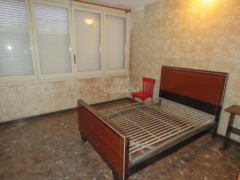 Foto e210f555-62a5-4ee0-a981-605117df93ae. Casa in calle larache in Casc Antic Amposta