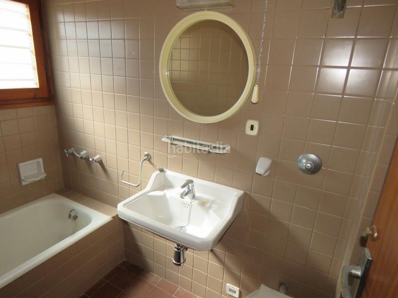 Foto ecf46d38-e289-41db-88a4-187eb6a8fd3e. Casa in calle larache in Casc Antic Amposta