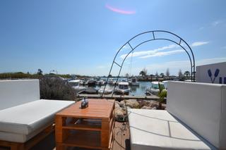 Local Comercial a Riomar iii-u 2. Oportunidad de inversión en un bar restaurante en el puerto de r
