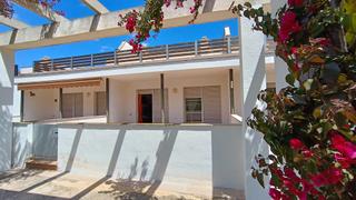 Semi detached house  Passeig riet del. Adossada en  zona eucaliptus  playa