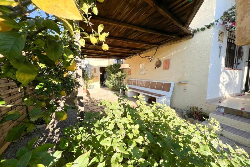 Foto 10001cb4-2d53-4330-b475-cd9638c60e79. Chalet en corb mari del 24 chalet acogedor con piscina privada en riumar, cerca de la playa en Deltebre