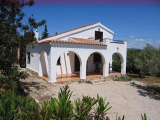 House in Poligono 81 parcela 79. Bonita villa de 102m, situada a 1km del pueblo y de la playa. pa