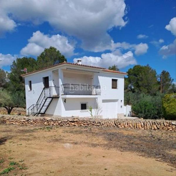 Foto 9279461f-6c8d-4ac3-9ec0-ee65ddf07298. Casa en urbanizacion poligono 81 casa de campo en Ampolla (L´)