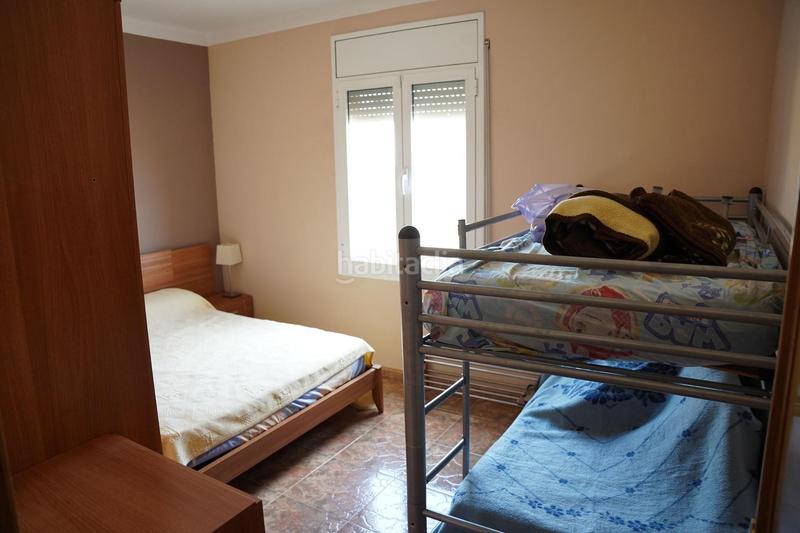 Foto a296c804-8c91-4d38-9546-eacf5aa3ded0. Piso amplio piso listo para entrar a vivir en laldea en Aldea (L´)
