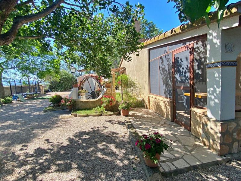 Foto 401d7149-6e13-4798-82dd-bc2487c30597. Masia a Deltebre