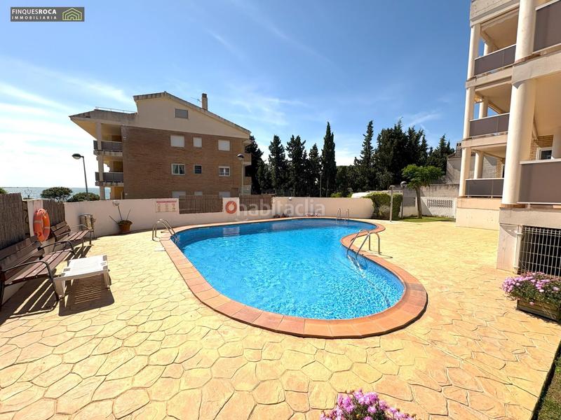 Foto ddd9125e-0e8e-4b36-af0a-dcff94a7acec. Apartamento espectacular apartamento de 2 dormitorios dobles, 2 baños, terraza de 18 m2, parking y piscina. en Alcanar