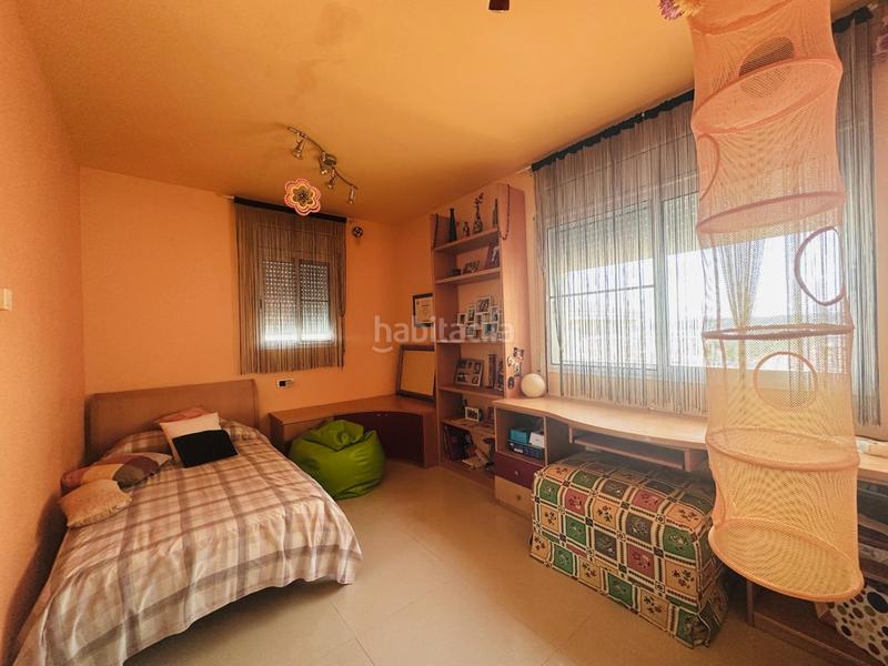 Foto 8a82c021-ef99-4323-8d1c-9a61952bf088. Casa amb calefacció aparcament a Masdenverge