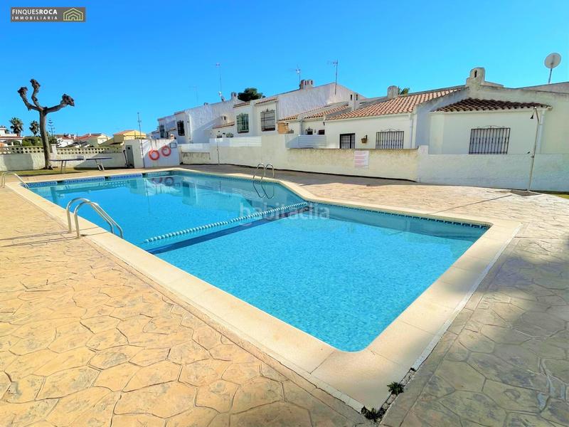 Foto b7edab90-0137-4f8f-8abc-6bcb6c55a576. Apartamento precioso apartamento con piscina comunitaria, y terraza de 1 dormitorio en urbanizacion serramar en Alcanar