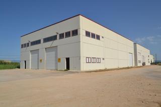 Local commercial à Deltebre. Nave industrial en deltebre