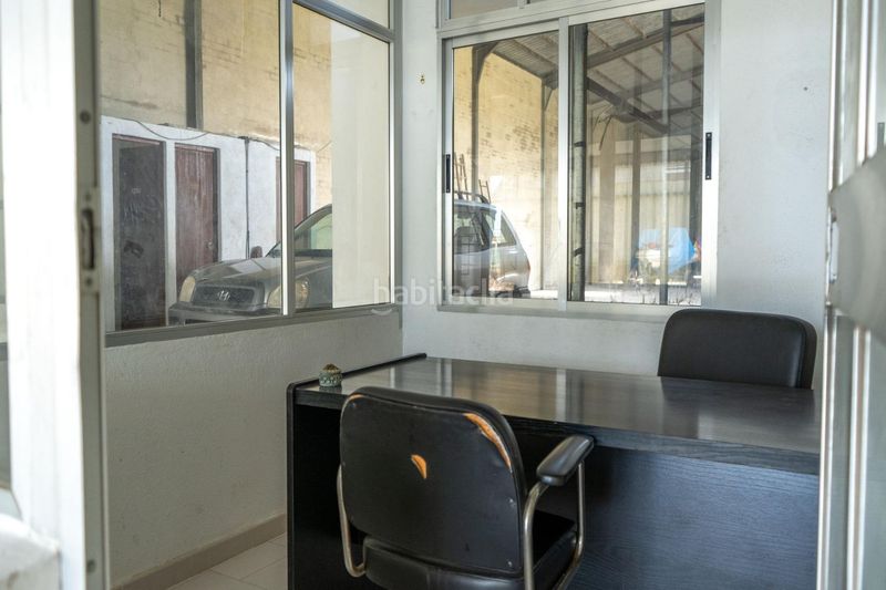 Foto 9f9607c0-a084-4e3e-81ca-3dd78877f1c0. Local comercial a Deltebre