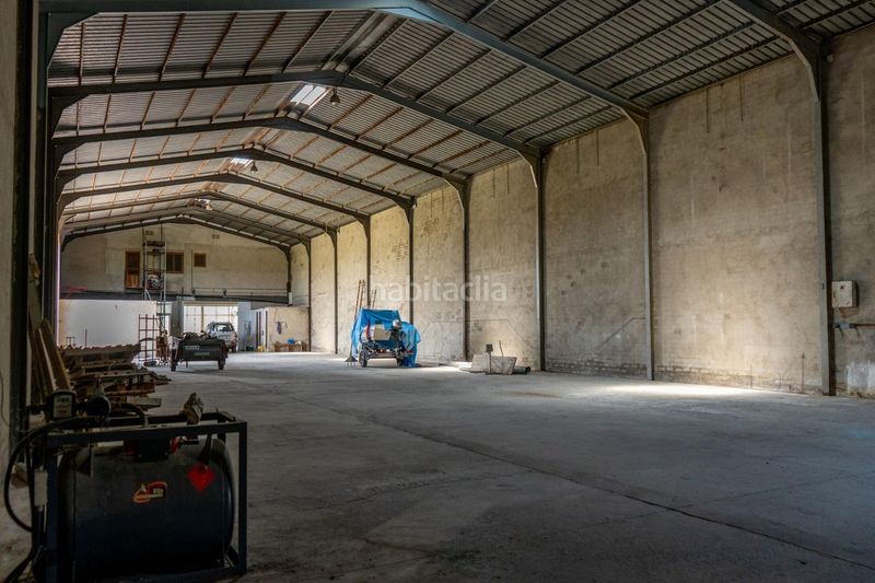 Foto cca75895-67c0-4550-a8f3-ef43fd60be21. Local comercial a Deltebre