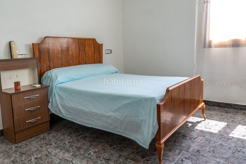 Foto f515f72c-e07a-4f13-87cb-90a8f09aa917. Local comercial a Deltebre