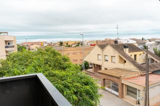 Appartement à Deltebre. Piso de reestreno en deltebre