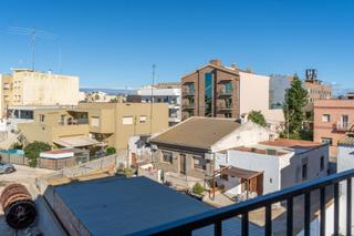 Appartement à Deltebre. Piso en deltebre cerca del centro de la población y del río ebro
