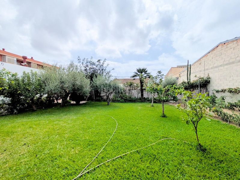 Foto c154c2c5-a692-4fa9-94e1-5e0fd40d3bed. Casa amb aparcament a Deltebre