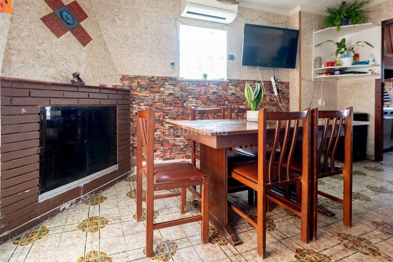 Foto 567f7ac3-495c-4dac-af3b-157d0072abb7. Casa amb aparcament a Deltebre
