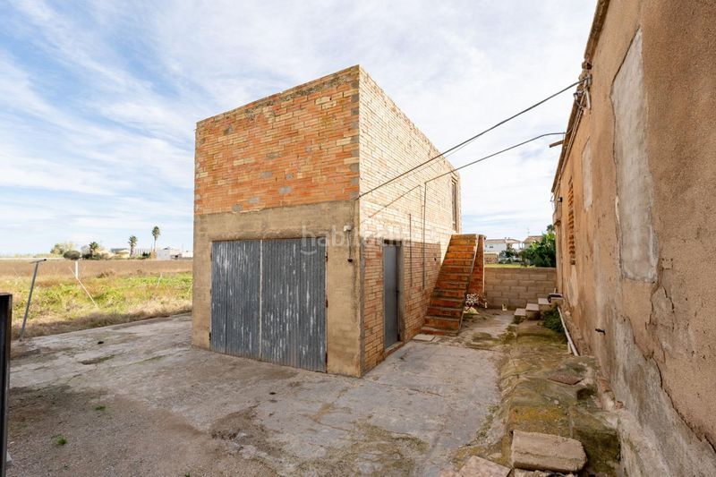 Foto 697b8a5c-3461-45d6-99ef-b63451accc18. Casa amb aparcament a Deltebre