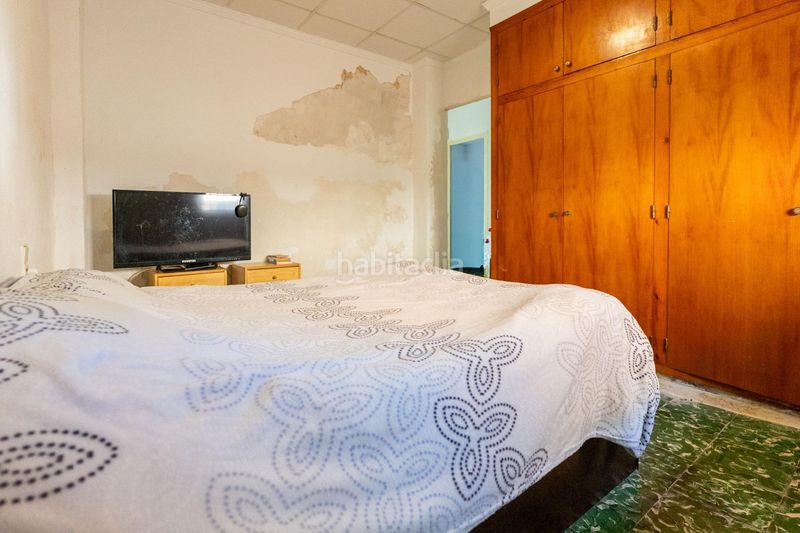 Foto 6c678bb8-3d20-445f-8d02-8a135ff75632. Casa amb aparcament a Deltebre