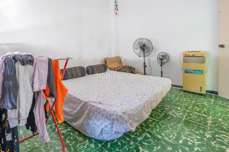 Foto 7ad3fc90-ed6f-4de4-9f7c-3f76dd747e84. Casa amb aparcament a Deltebre