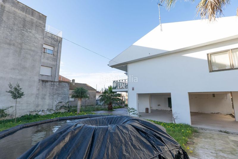 Foto 18610b95-42f5-456e-9a61-62f3d2b9ea32. Casa amb aparcament a Deltebre